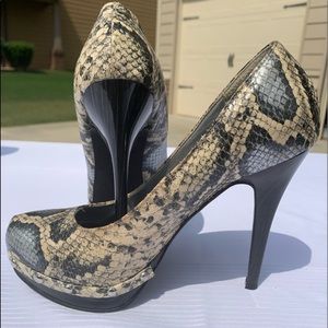 Women shoes